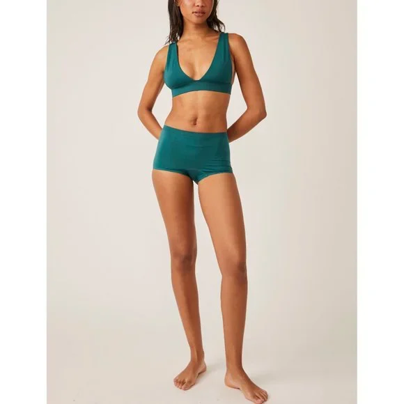 🎉LAST CHANCE🎉 FREE PEOPLE No Show Plunge Bralette / Evergreen - Picture 5 of 8